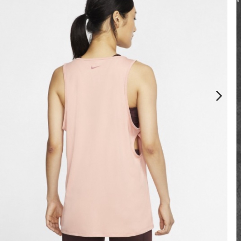 Nike yoga tank - Picture 9 of 11